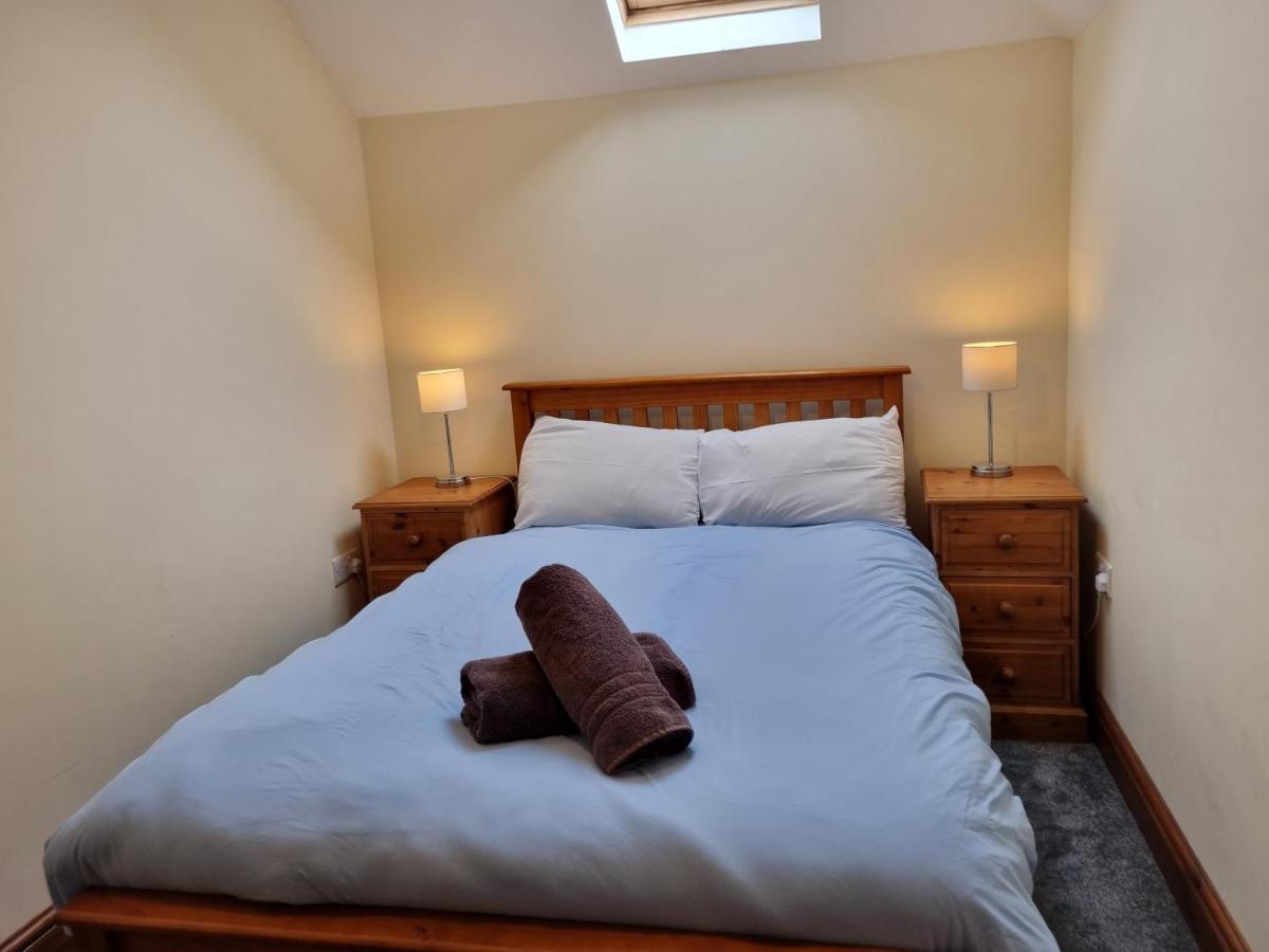 Peregrine Stable Cottage Llandovery Bagian luar foto